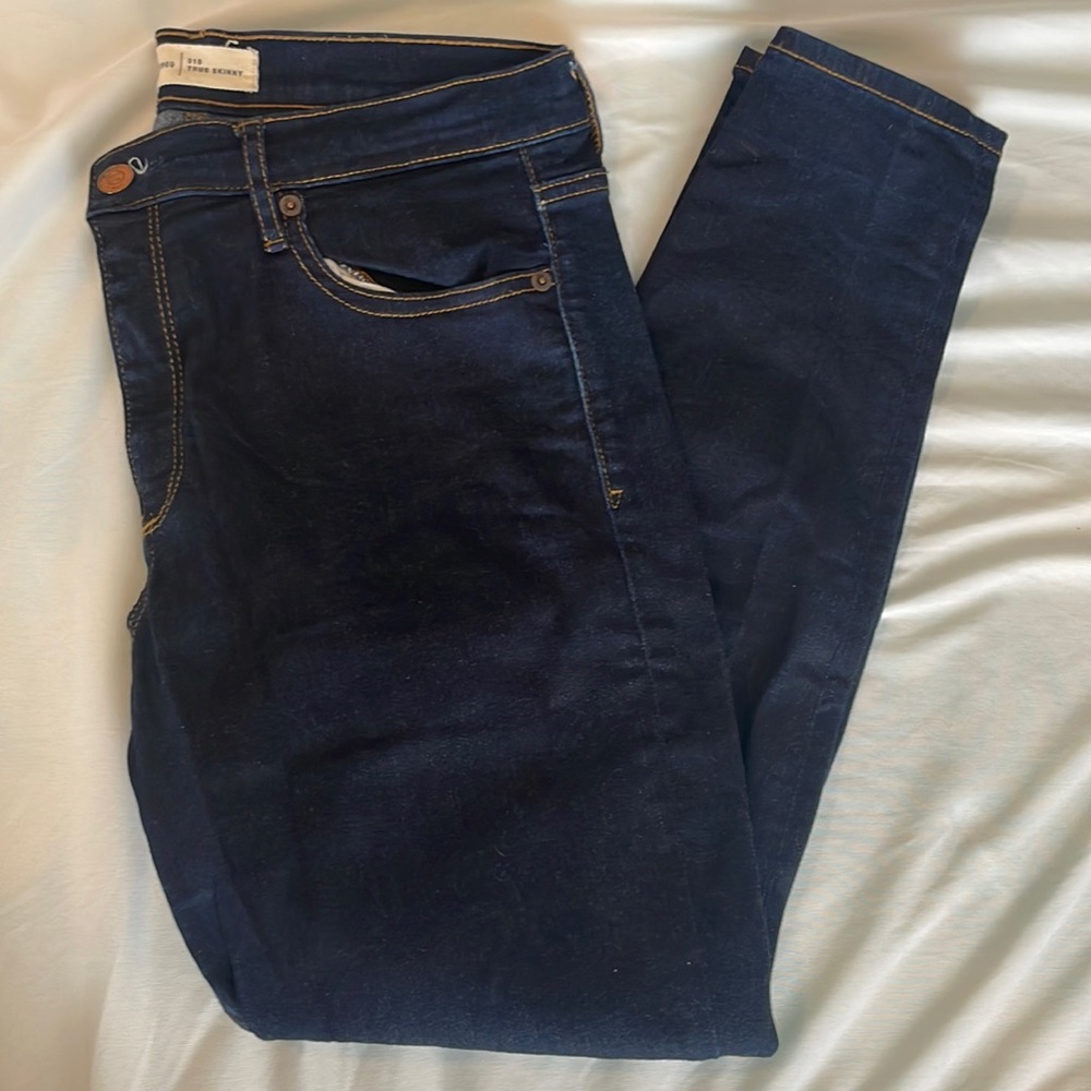 Gap True Skinny Jeans